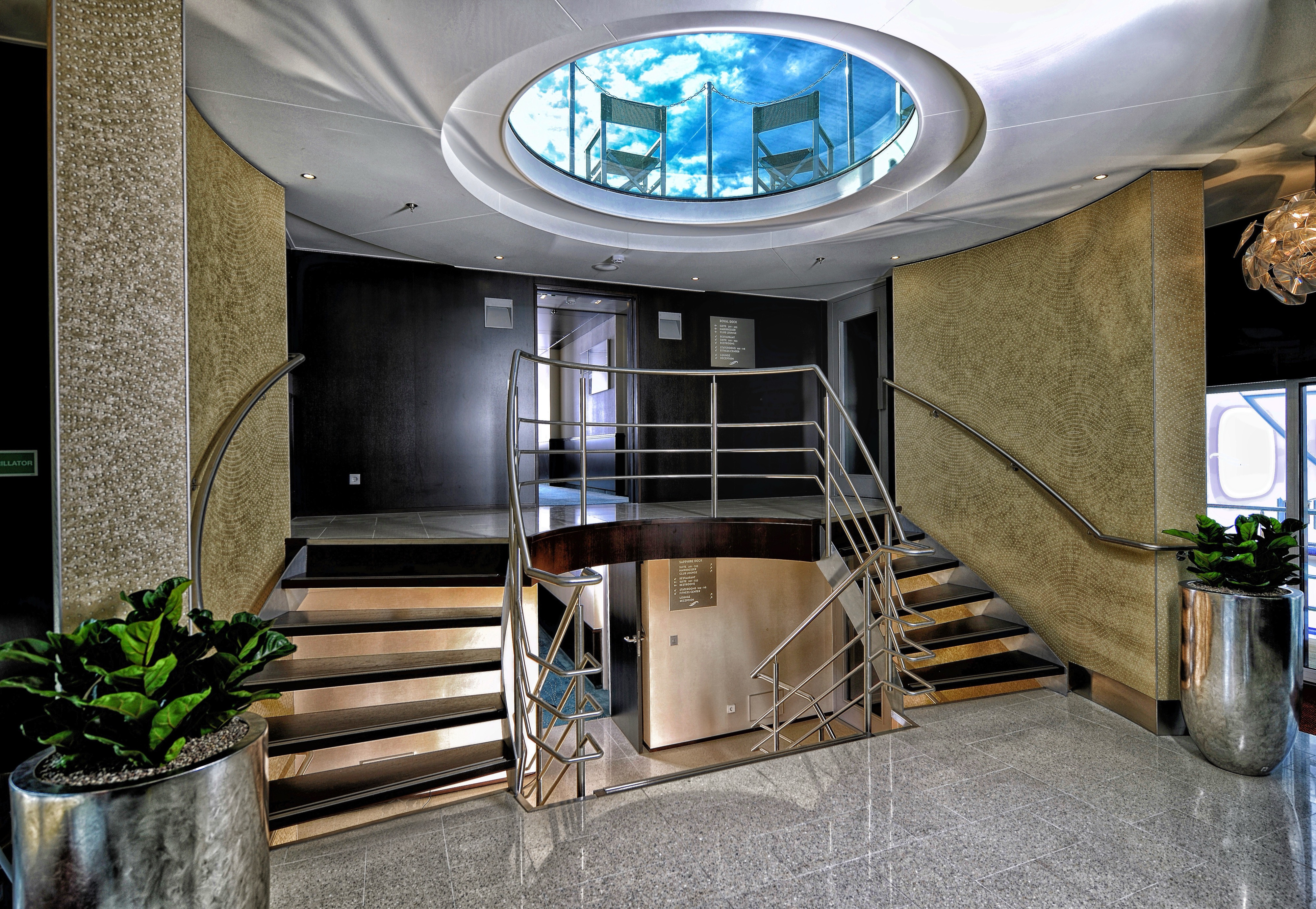 Avalon Vista - Reception